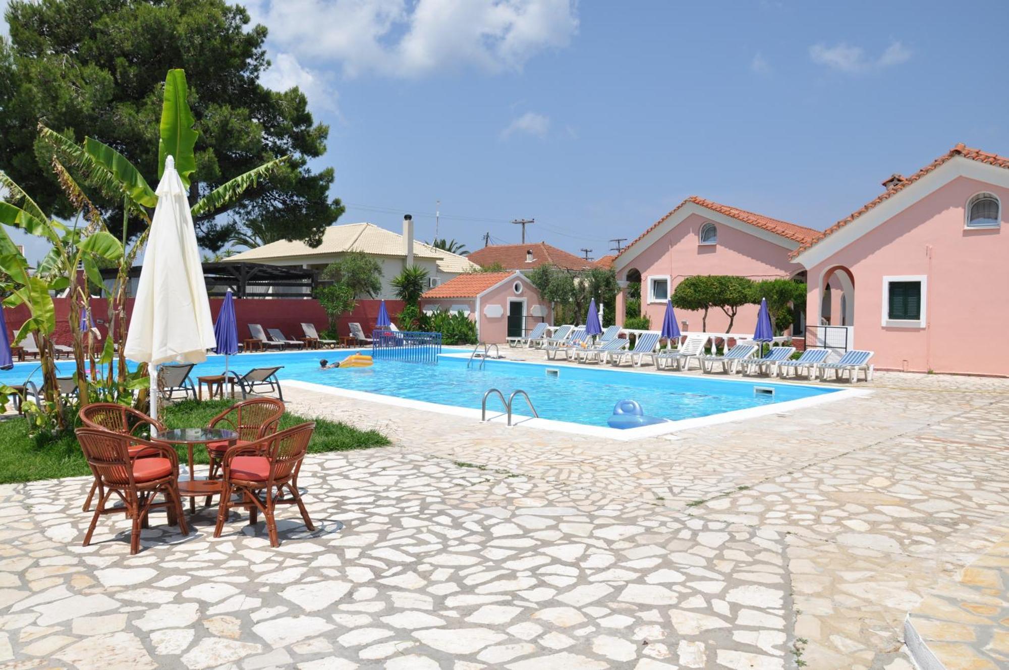 Tassos Apartments Corfu  Eksteriør billede