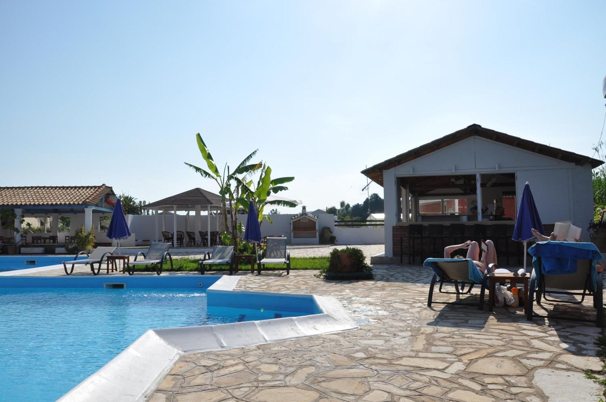 Tassos Apartments Corfu  Eksteriør billede