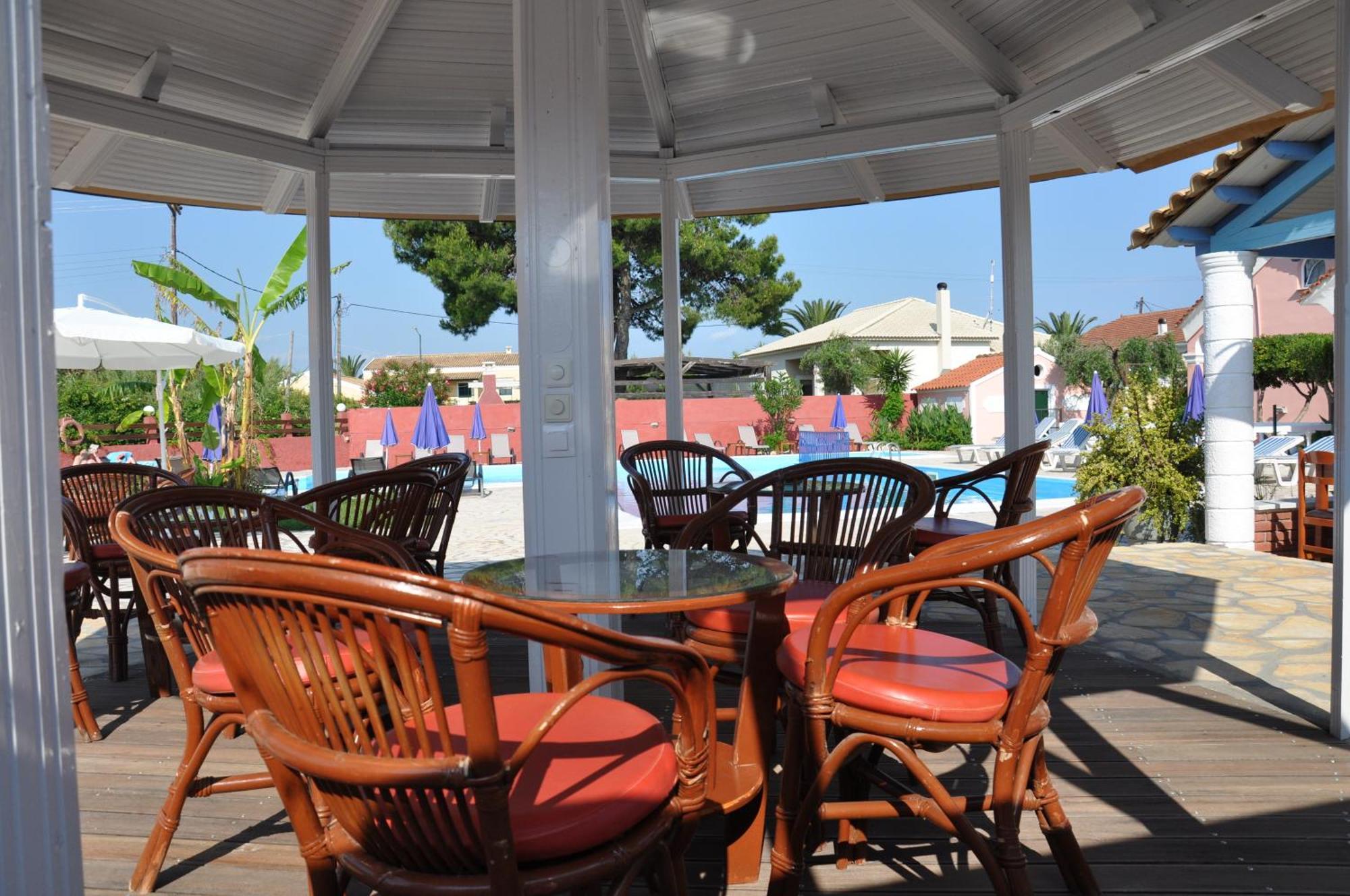 Tassos Apartments Corfu  Eksteriør billede