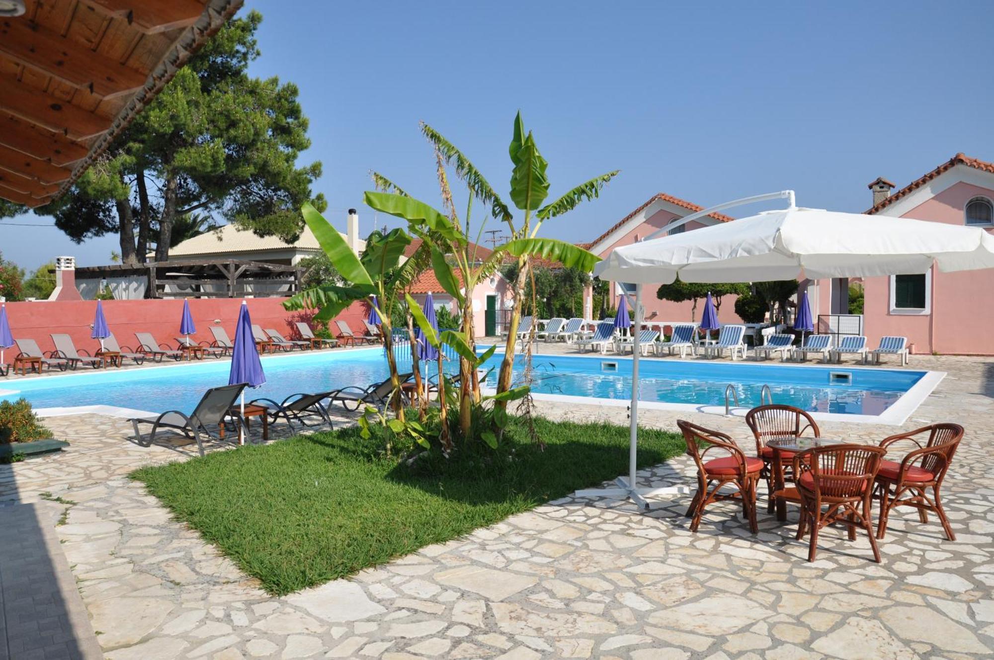 Tassos Apartments Corfu  Eksteriør billede