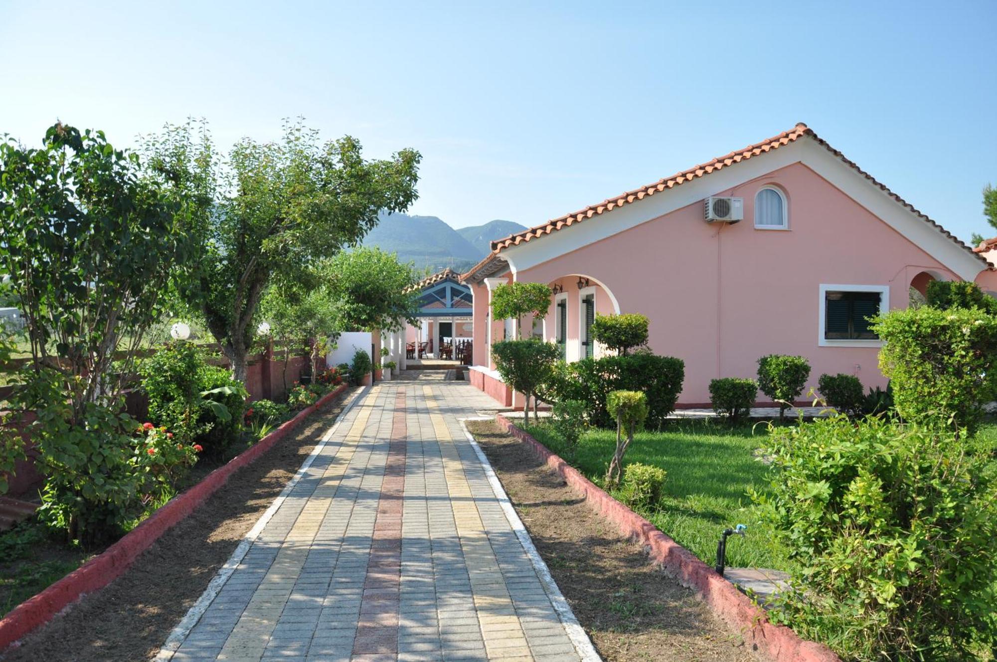 Tassos Apartments Corfu  Eksteriør billede