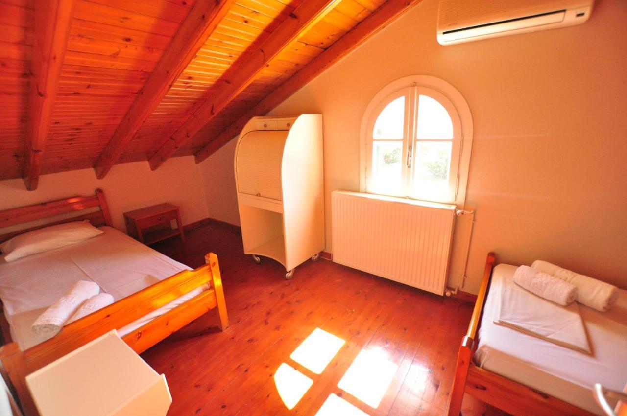 Tassos Apartments Corfu  Eksteriør billede