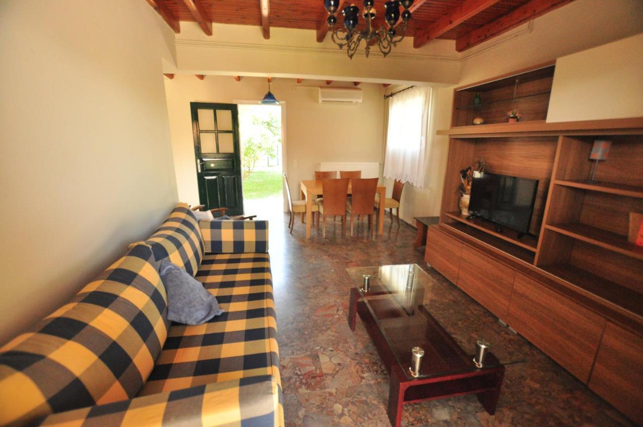 Tassos Apartments Corfu  Eksteriør billede